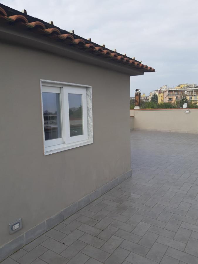 Il Rifugio Degli Artisti Apartamento Nápoles Exterior foto